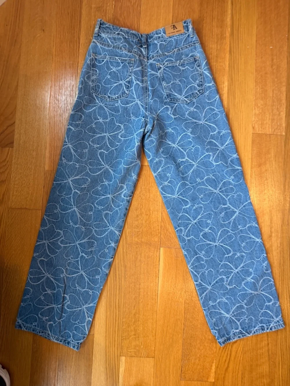 Straight Leg Floral Stitch Blue Jeans - Women - Picture 2 of 2